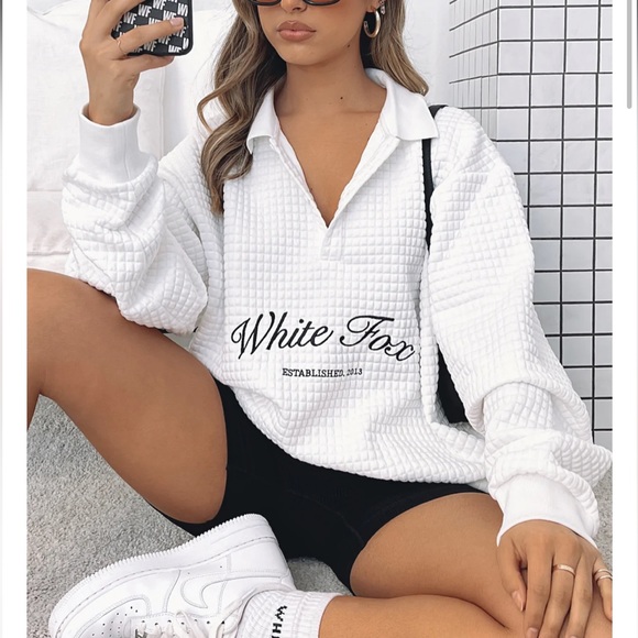 White Fox Boutique Sweaters - White Fox “long way from home” white sweater size S/M